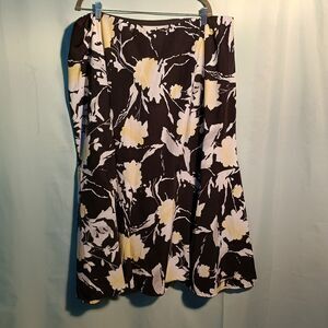 Women’s Black Floral A-Line Skirt Yellow White Flower Print Midi